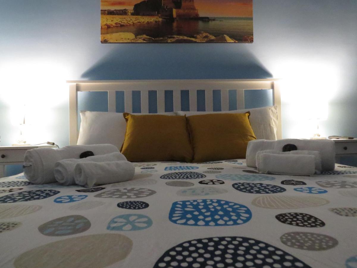 Napolide Bed & Breakfast Bagian luar foto
