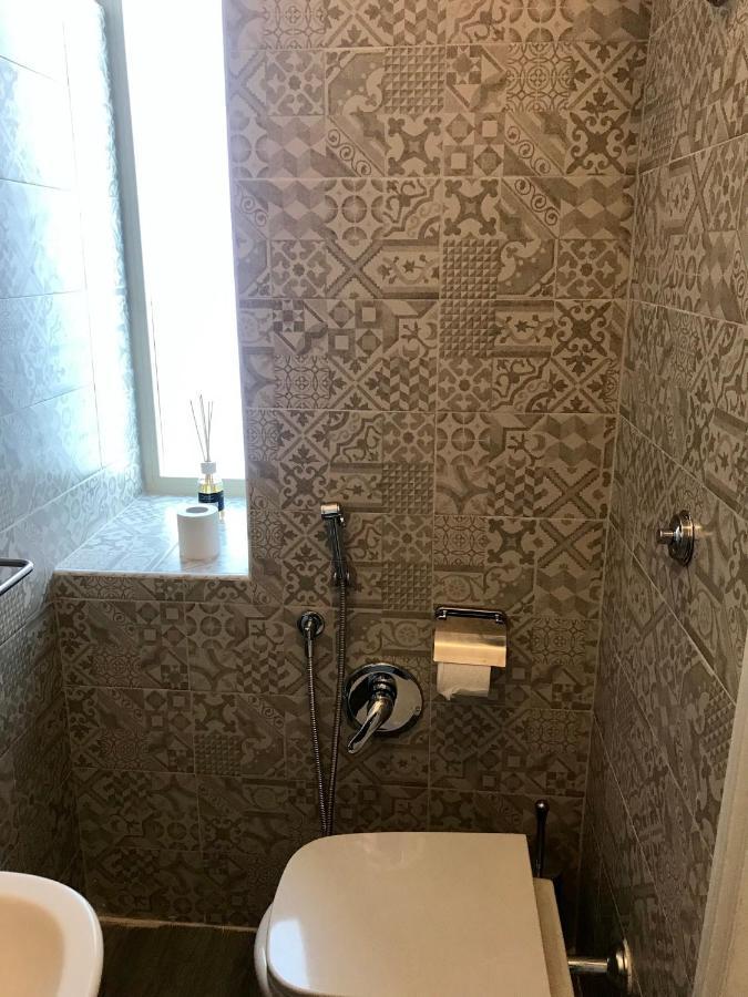 Napolide Bed & Breakfast Bagian luar foto